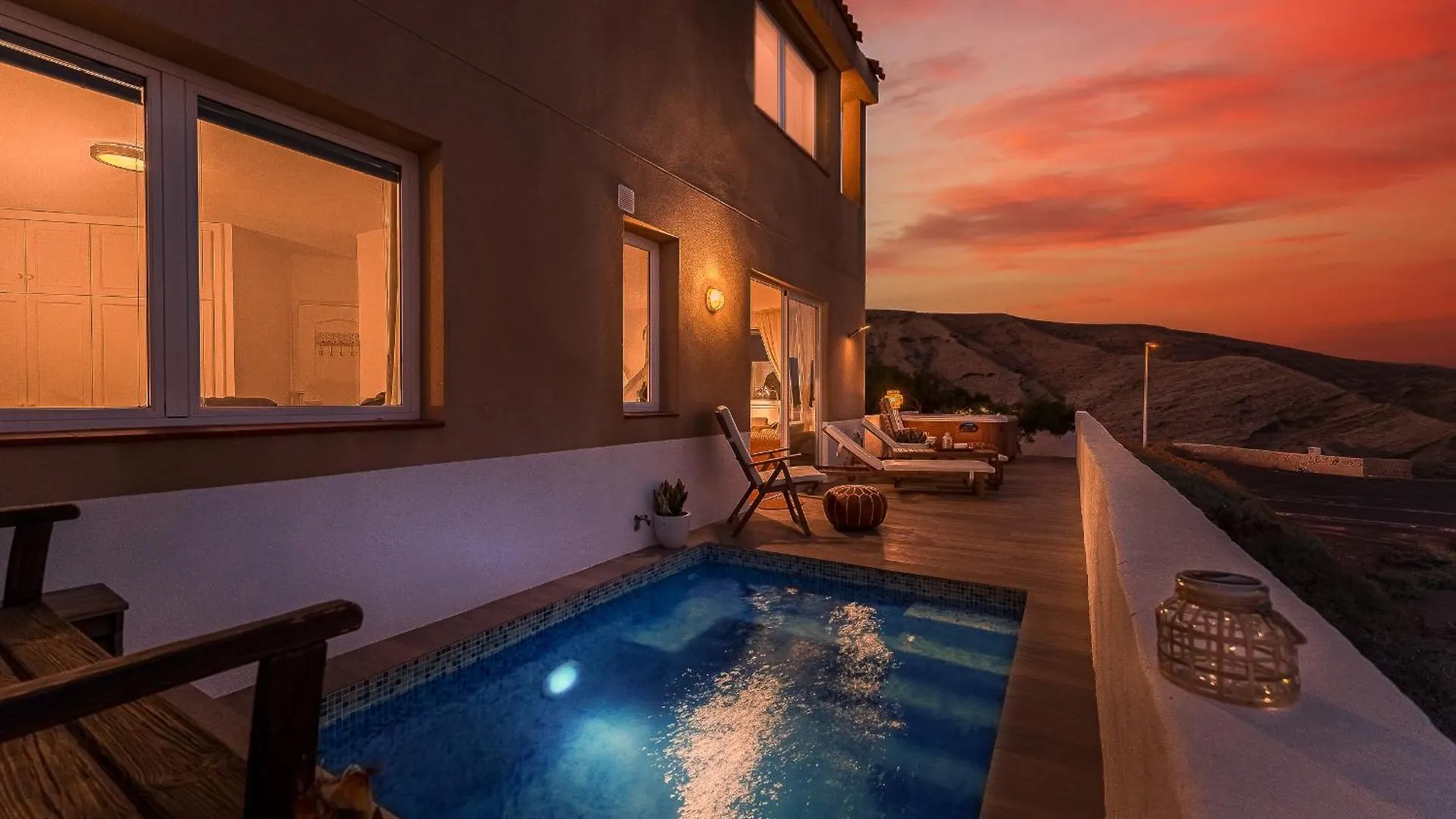 Villa Medano Seaside Villa, Jacuzzi & Pool El Médano